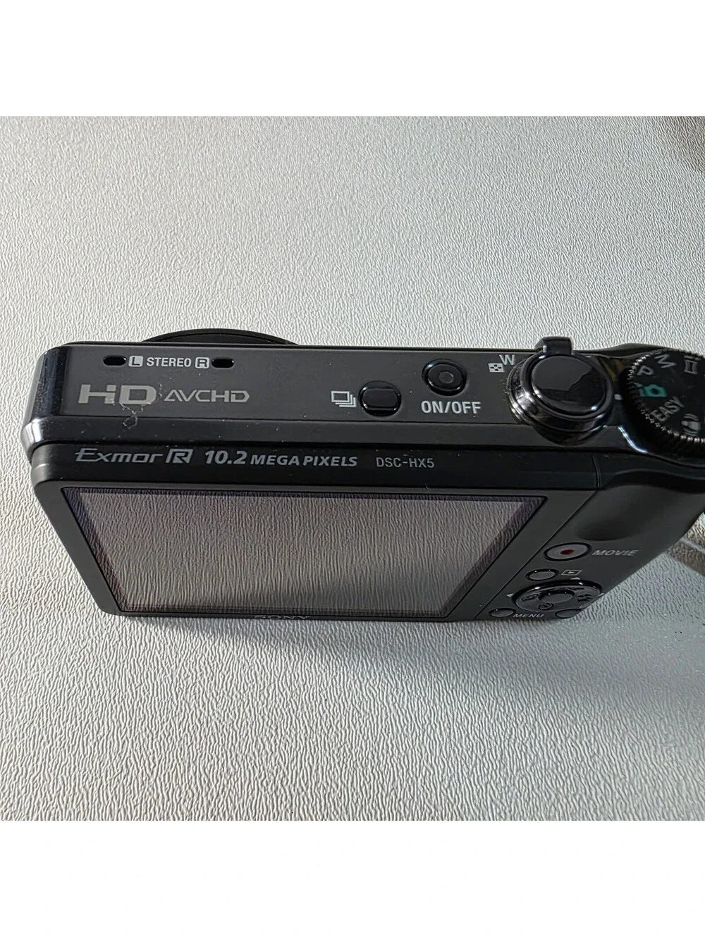 Sony Cyber-shot DSC-HX5 Camera - 10.2MP, 10x Opt Zoom - Battery, Charger & Card